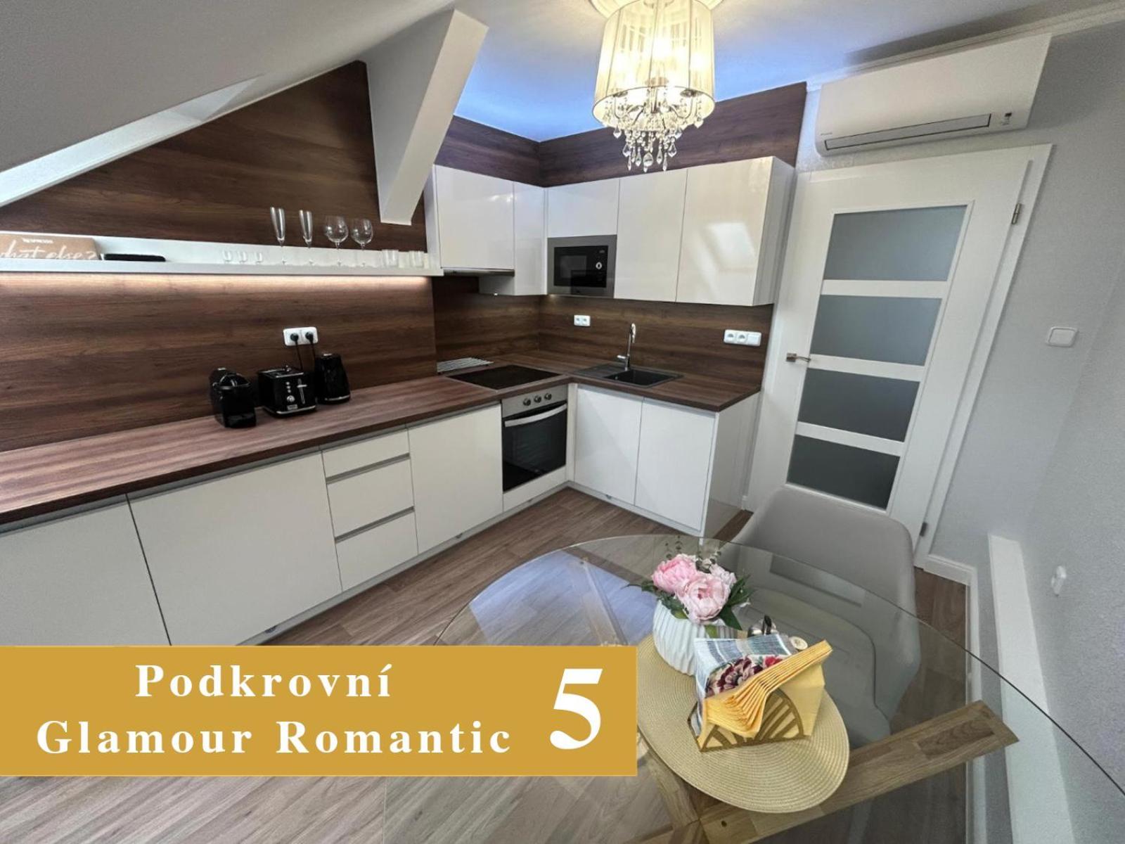 פלזן Efipa Glamour Apartments מראה חיצוני תמונה