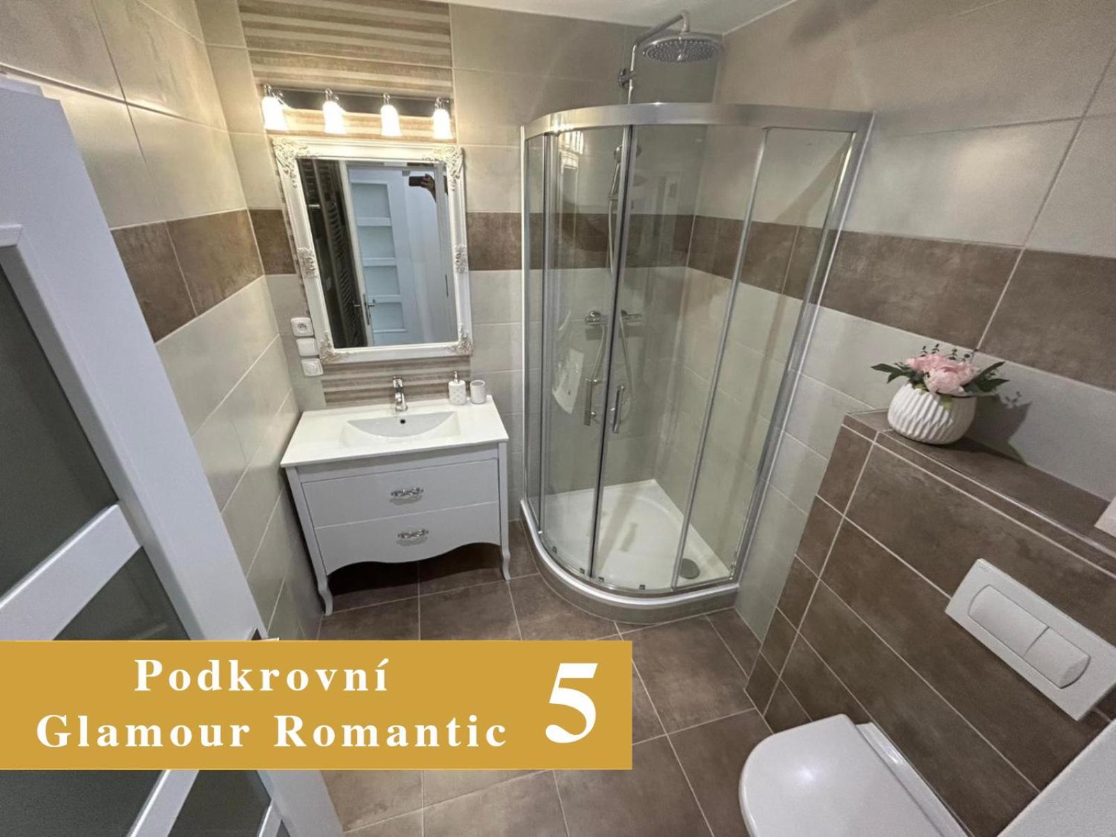 פלזן Efipa Glamour Apartments מראה חיצוני תמונה